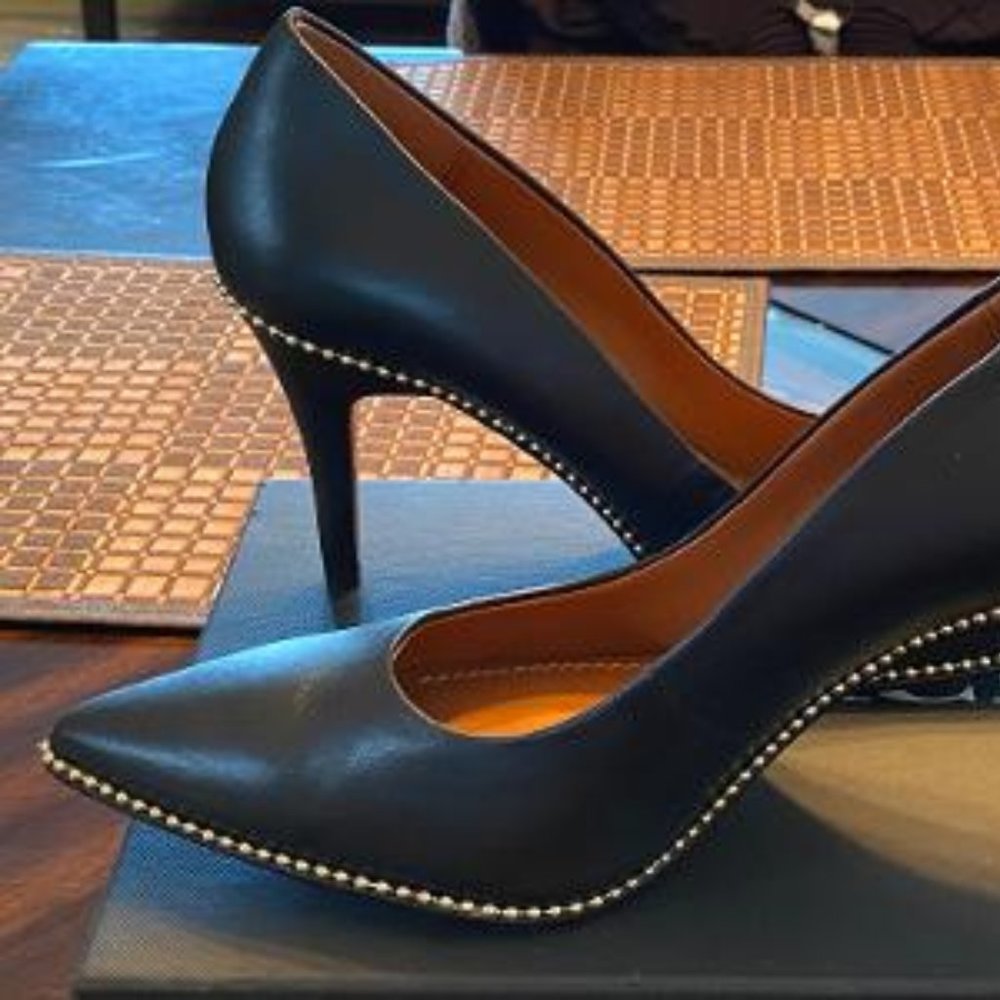 Coach Parker Ball Chain Pump NIB 9.5 Style FG1868